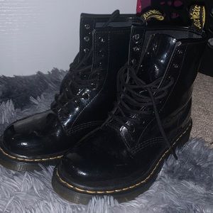 Size 7 Doc Martens 1460w
